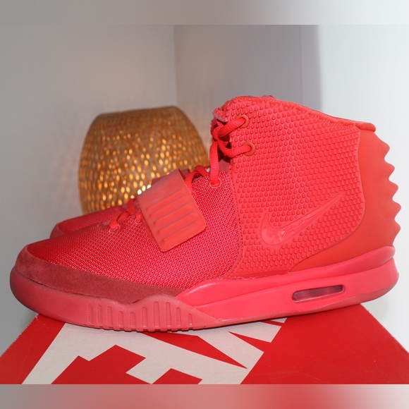 Nike Air Yeezy 2 SP Size 12 Red October Platinum Solar NRG 508214-660 - Picture 4 of 10